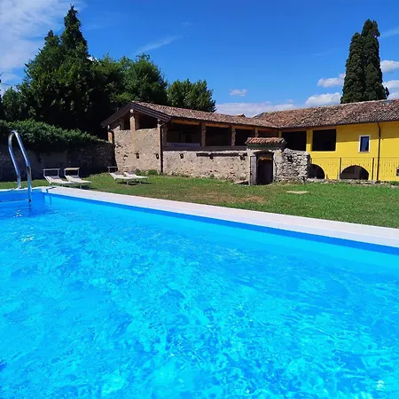 Cascina Monte Tivino-2